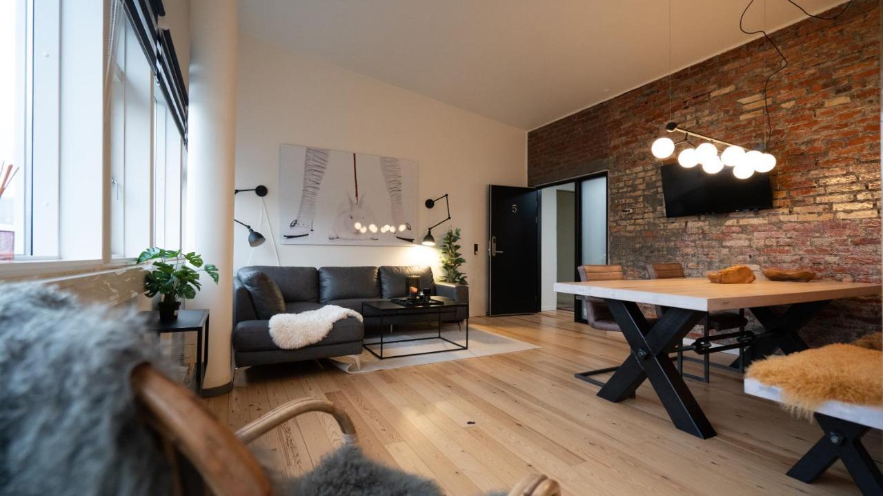 Broncks Apartment 5 - Modern 2-Bedroom In The Heart Of Tórshavn Exteriér fotografie