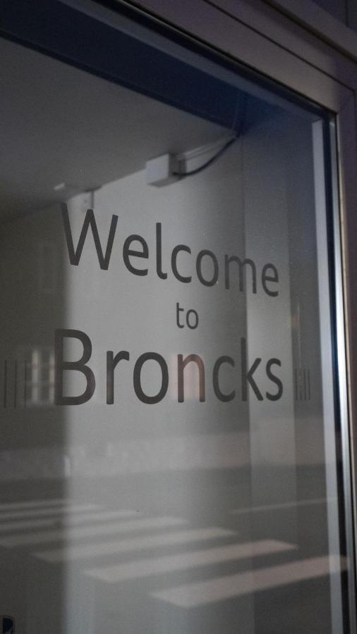 Broncks Apartment 5 - Modern 2-Bedroom In The Heart Of Tórshavn Exteriér fotografie